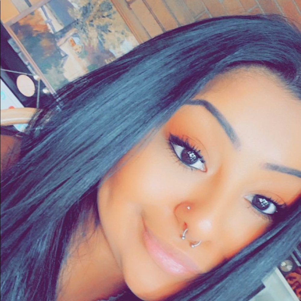 Meet your Posher, Ericka